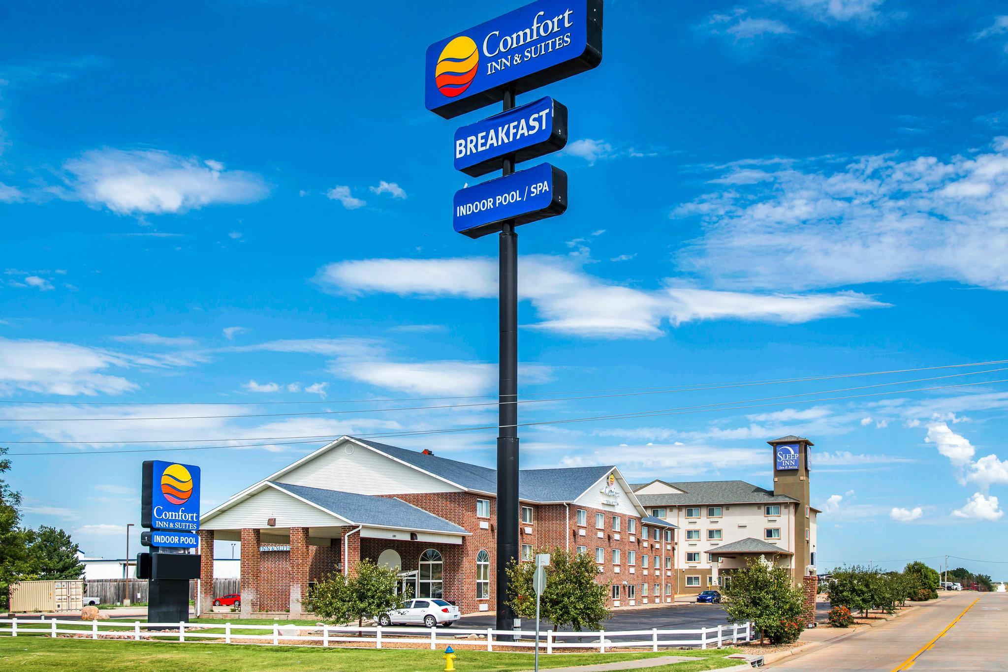 Comfort Inn & Suites Hays I-70 Exterior foto